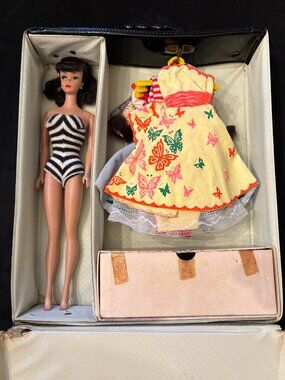 VINTAGE BRUNETTE PONYTAIL BARBIE DOLL # 5 Lot 1961 Case/Clothes/Accessories
